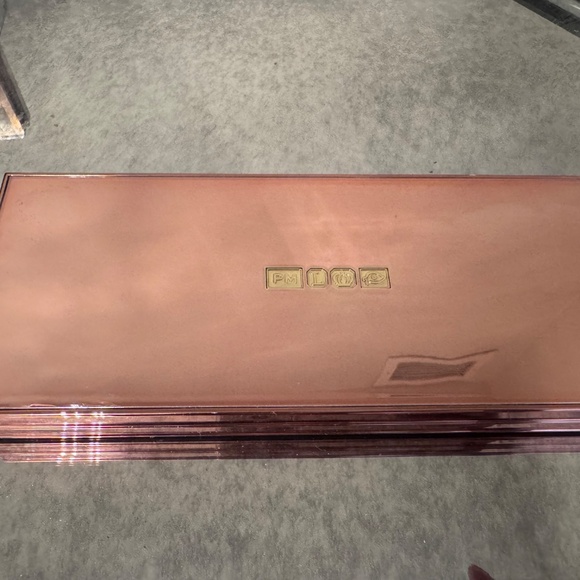 Pat McGrath mothership palette VIII divine rose II - Picture 2 of 2